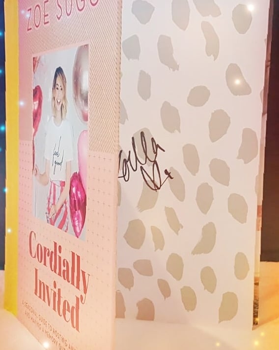 Foxytsa's tweet image. So excited to start using #cordiallyinvited for Christmas time 🎄🎁 #favouritetimeoftheyear🎄 @zoesugg @zoella love these kind of books 🤗💜