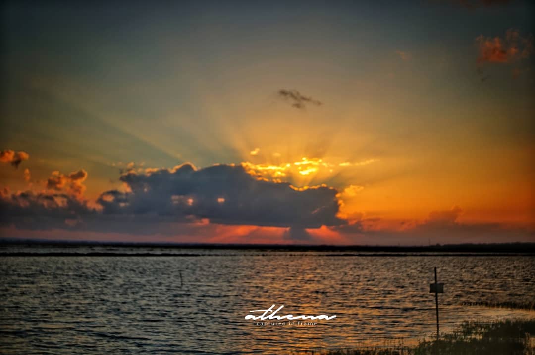 <a href="/LuvNaresKinar/">Dian E. Suryaman</a> Breathe salty fresh air early in the morning of Nambakor #PesonaKemilauMadura