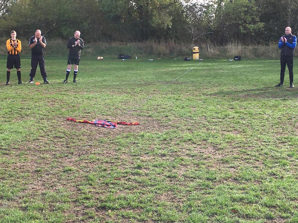 THE_Knifeman's tweet photo. A lovely tribute in memory of the late, great Thomas Bothamley before this morning's game @handsworth U16s v @WickersleyYouth U16s Blue.
The Wickersley shirt was laid on the centre spot by Foxy and Jacko.....opponents today but ex-team mates of Tom's.
@SDJSFL
#FlyHighTom https://t.co/SdfwDMf8MV
