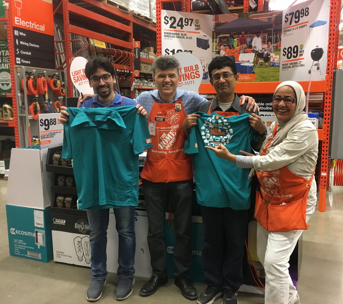 Nada73115116's tweet image. More excitements 💥🔥😍💥from Cam&amp;amp;Friends 🎉💯They loved the shirts# CAMMidAtlantic # The Squad  @DaveTHD4640 @chartleyTHD @thd278 @mzjones1118 @SimuelRussell @RasaanR4640