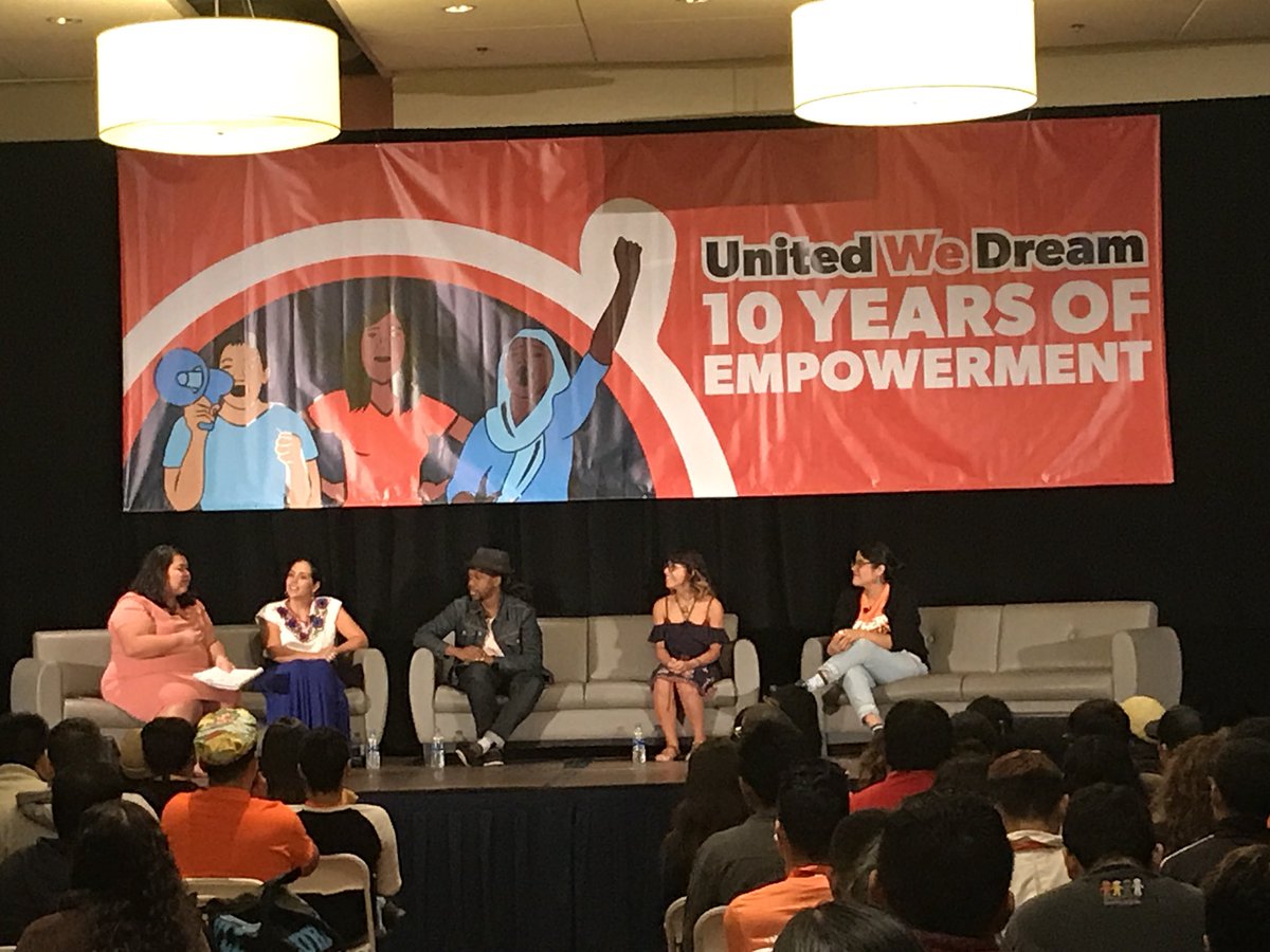 gregorycendana's tweet photo. #UWDcongress closing plenary with @DREAMERcado of @NewFLMajority, @ciphersankofa of @WorkingFamilies, Michelle of @NM_Dream_Team &amp; @UNITEDWEDREAM’s @eli3cuna moderated by @Grei_sa! They answer why it’s important to build independent political power! https://t.co/27SkUYY7aw
