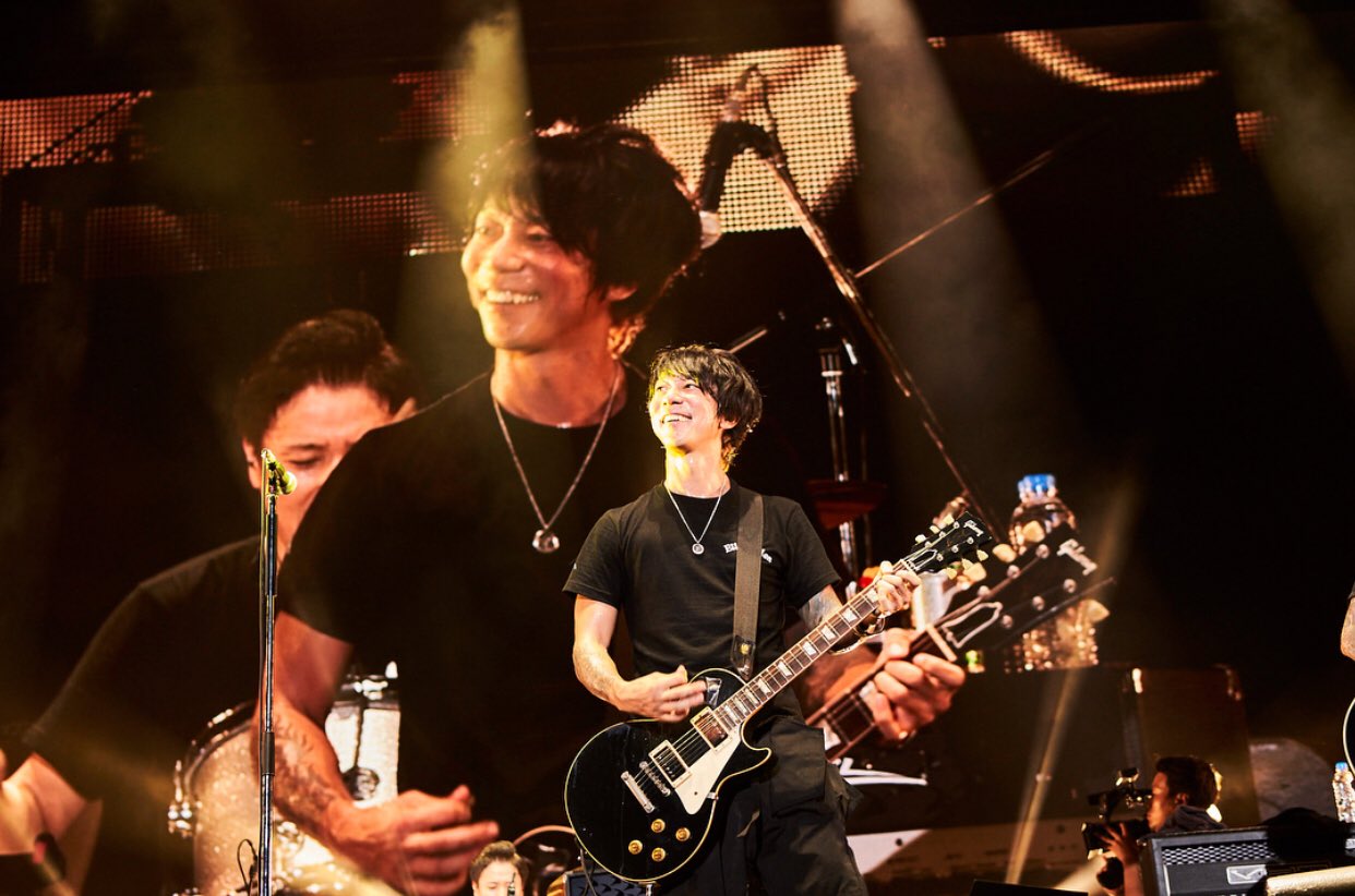 Uzivatel 鈴木ちゅん 30歳児 Na Twitteru 酒飲んでライブ行って生きていたい 細美武士が幸せそうならそれで満足 そんな人です 邦ロック好きな人と繋がりたい ボディピアス タトゥー好きな人と繋がりたい 友達ください