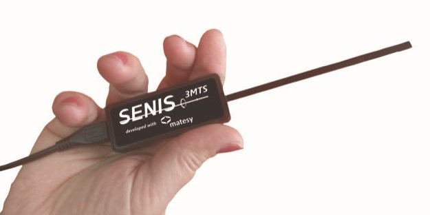 SENIS_AG's tweet photo. SENIS Handheld 3D #Teslameter with 3-axis #Hall Probe (with the smallest Magnetic Field Sensitive Volume on the market). Recall: the smaller the magnetic field sensitive volume of the 3D Hall probe is, the more accurate are your #magnetic field #measurements . https://t.co/hsOSo9mkTA