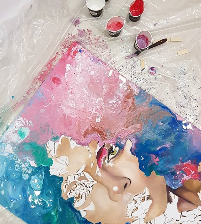 NancyElFakih's tweet photo. The real deal✌
To work or not to work🤔 hoping for the best🤞
.
.
.
#abstract #realistic #realism #pouring #painting #portrait #oilpainting #artists #experimental #face #mess #canvas #acrylic #botanical #artcollector #artcollective #artwork #gallery https://t.co/6r1loHjHSA https://t.co/k3xSKqZ9ot