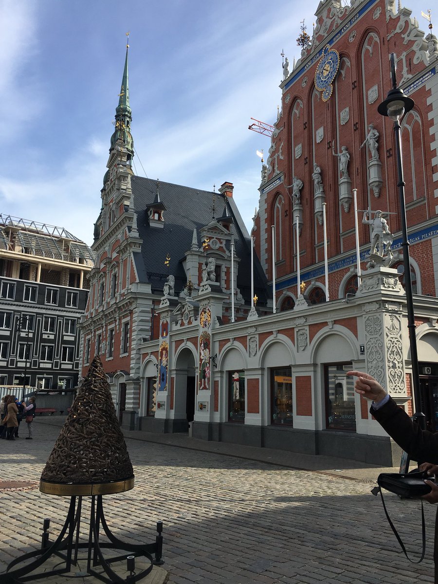 silja_rouva's tweet photo. Kiitos #Riika, hieno kaupunki ja hyvää seuraa☀️👍 https://t.co/8Mglk2rjTT