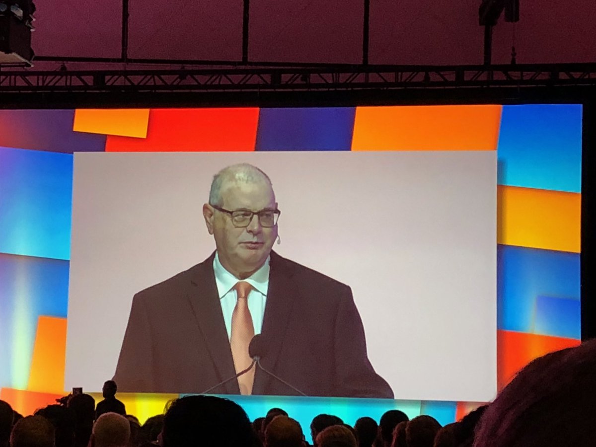 PittCLIPCenter's tweet photo. @Commpharmacy President and @pittpharmacy Alum, Dave Smith, giving his closing presidential address at NCPA's Annual Meeting
#NCPA
#PittPharmacy
#onepharmacycommunity https://t.co/HYdTMVVQSo