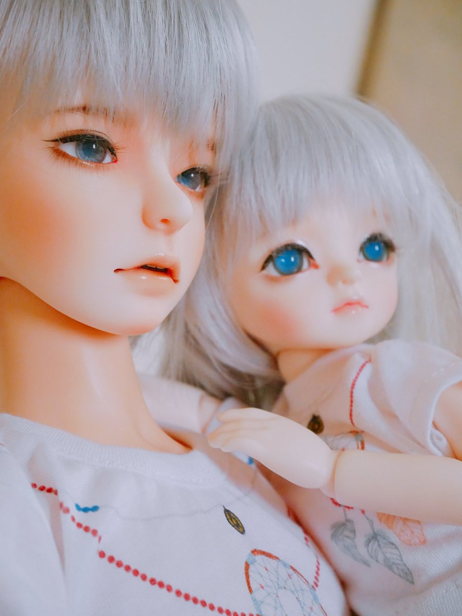 omoshiangnatt's tweet photo. It's glad to get uyoung secondhand head and give it new life. Handsome brother and his little sister.💛
#winterrainstudio #uyoung #lutsdoll #epi https://t.co/rVp07iWk1r