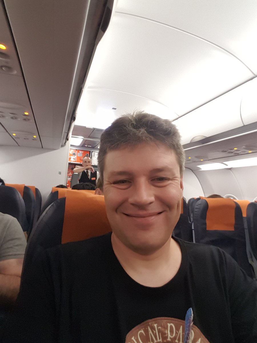 LarsBrunjes's tweet image. Excited to be on my way to London for the #HaskellX 2018 😃