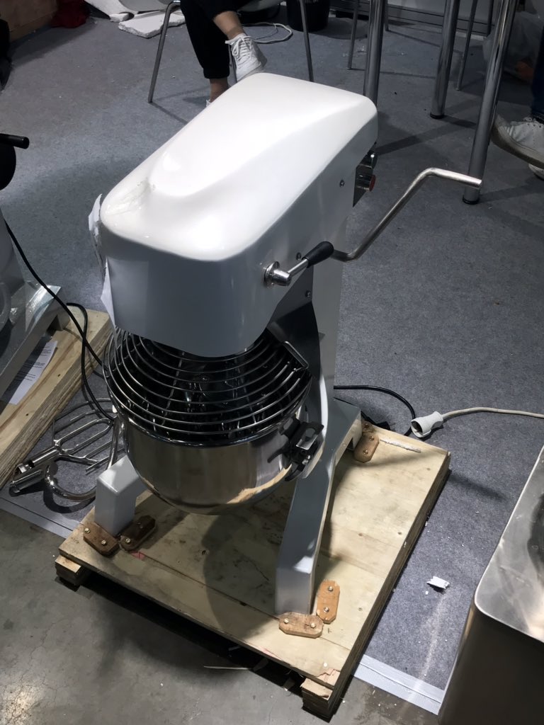MikeLife8's tweet photo. #kitchenequipment https://t.co/nuQOj2mwop