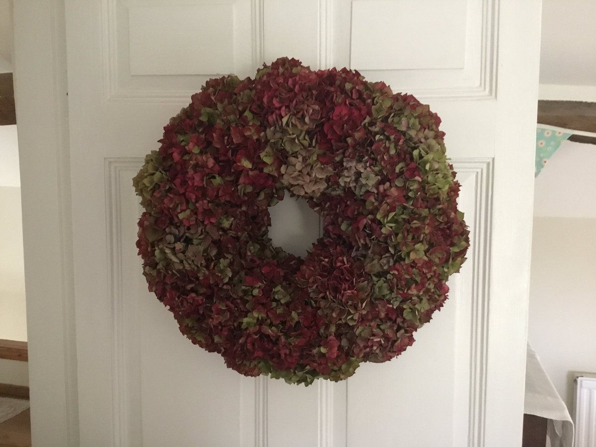 Been creative this afternoon....a decorative hydrangea wreath #shabbychic #hydrangeas #beingcreative #crafting #wreath #kitchenworkshop