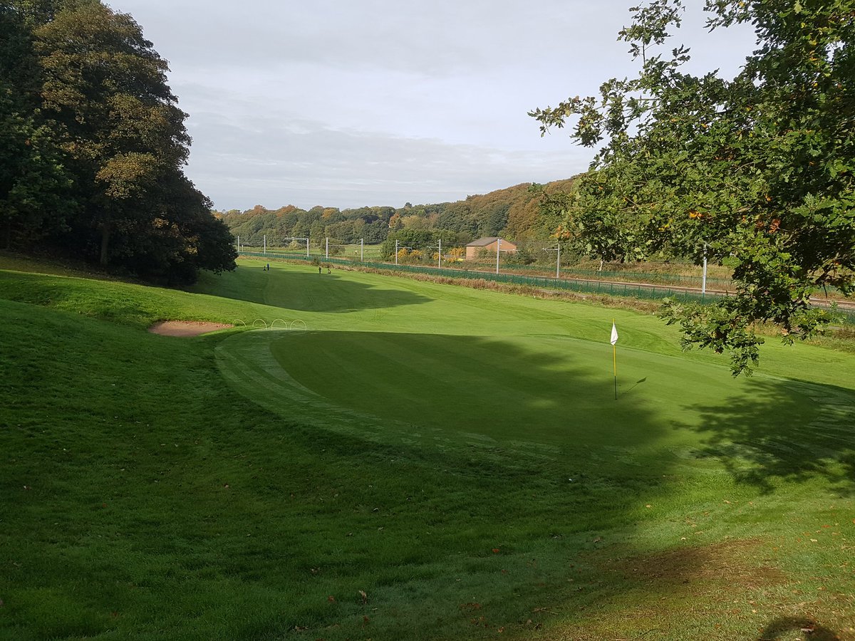 Bwfc1976's tweet photo. Nothing better than a knock on a Sunday morn! Played well with good company,love it....#3manteam #golf #lovegolf 🏌😍 @Deanehandicaps @DeaneGolfClub https://t.co/KaQeQGy44l
