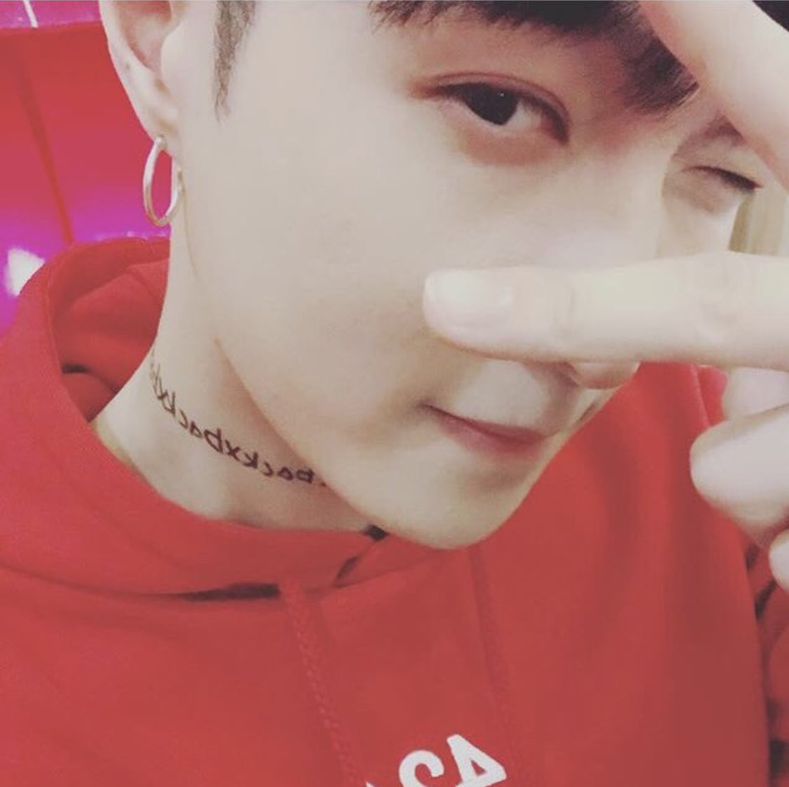 N4FC2gJhSecmqGw's tweet photo. 素敵な一年になりますように！💖
(❁´ω`❁) (❁´ω`❁) (❁´ω`❁)
#HappyLayDay #HappyXingDay #레이야생일축하해 #씽아생일축하해  #张艺兴生日快乐 #HappyBirthdayLay #우리들의_행복한_레이데이 #LayGiveMeAChance #LAY #레이 #ZhangYixing #张艺兴 #장이씽 @LAY_zhang_ https://t.co/5YFaVSdRpg
