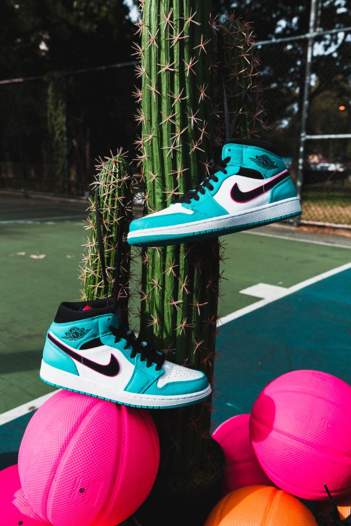 jordan 1 mid south beach foot locker