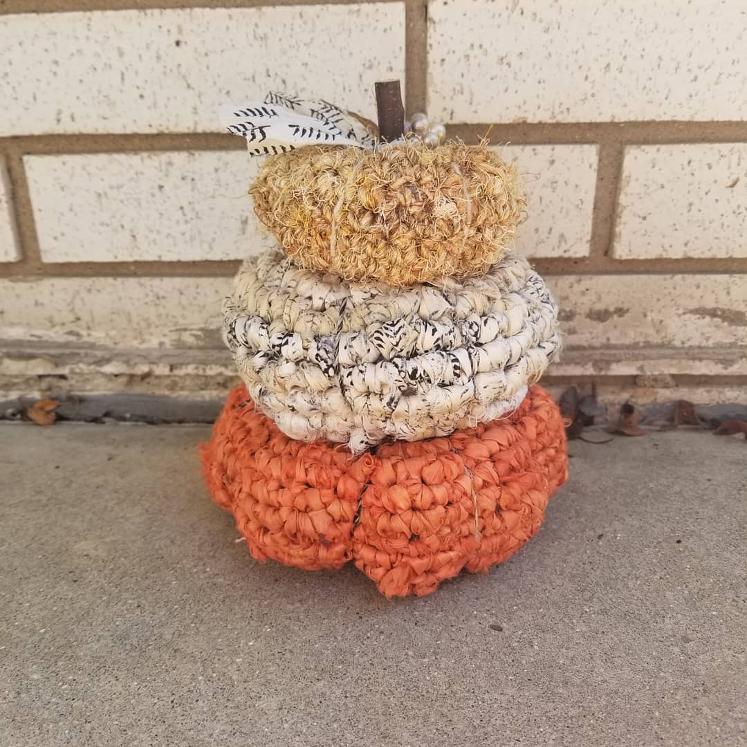DarnGoodYarn's tweet photo. Yay! Halloween is weeks from now and we are super excited! @hillarys_hook made a cute #pumpkinstack out of DGY #ribbonyarns ready for holiday.
.
.
.
#darngoodyarn #halloweenideas #creativelifehappylife #knitallthings #crochetforinstagram #handsandhustle https://t.co/xqY58k4UXW
