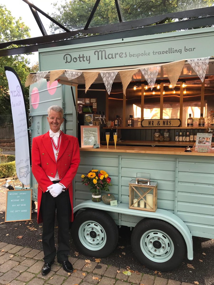 Missed our #sundayroast today but met this chap at #berystede #WeddingFair  <a href="/CaptivatingE/">Captivating Events</a>