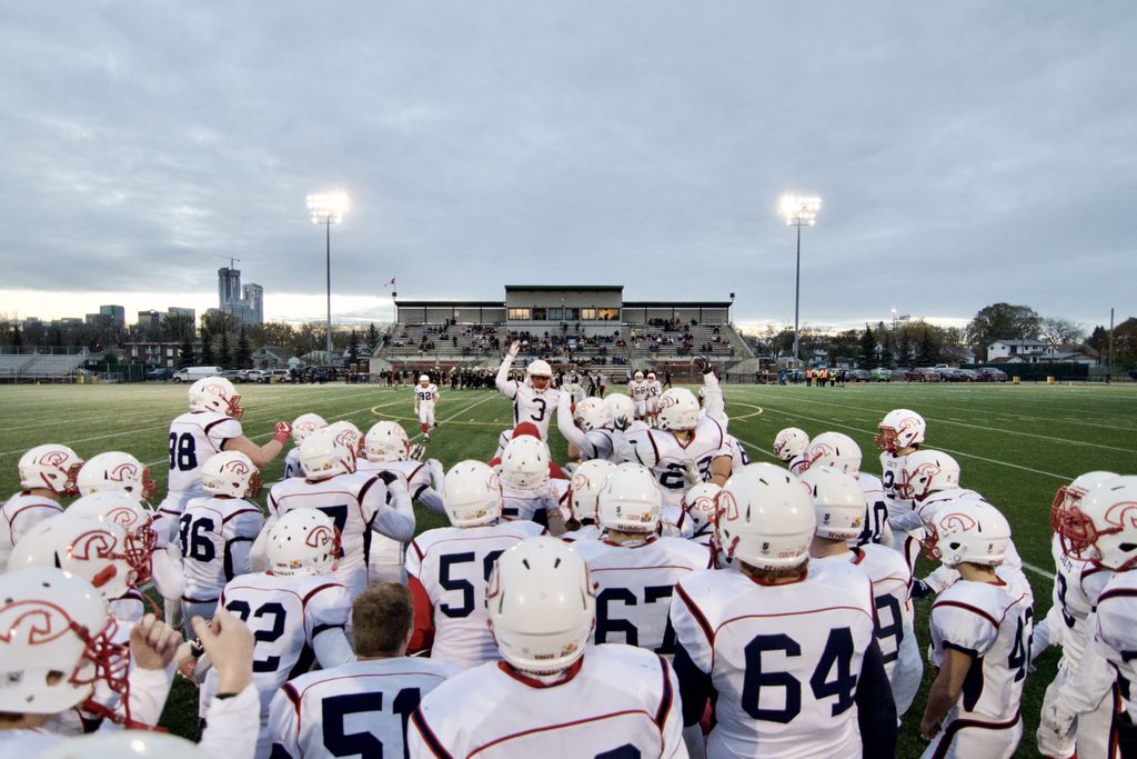 ColtsPFC's tweet photo. So grateful to have teammates, coaches, support staff, parents and fans who support us down by down. Happy Thanksgiving from our house to yours
#2018CalgaryColts #The10Cs #CalgaryColts #blairtakahashi #coachtak https://t.co/Y2jun1xjPh