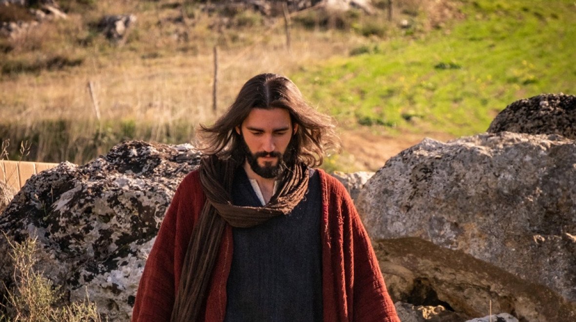 xrmust's tweet photo. (...) its first 'feature-length' virtual reality film #7Miracles which has its premiere at @Raindance Film Festival this week and will be released for all major VR headsets later in 2018 - @wareable
✅ https://t.co/pHD3NzsY6a
#VR #Feature #Jesus https://t.co/Z9drVcXumZ