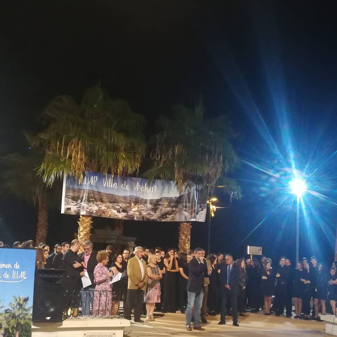 amcilloras's tweet photo. A tod@s l@s que en la tarde noche de ayer nos acompañásteis en este concierto donde tanto l@s musíc@s como el público y las instituciones nos unimos por una buena causa, de todo corazón,  MUCHÍSIMAS GRACIAS.
#niunamas
#saberquesepuede
#largavidaalamusica https://t.co/FExhoDOPCg