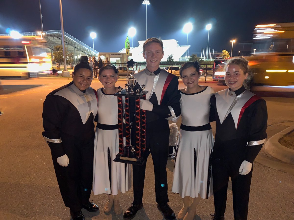 Weiss HS Bands tweet media