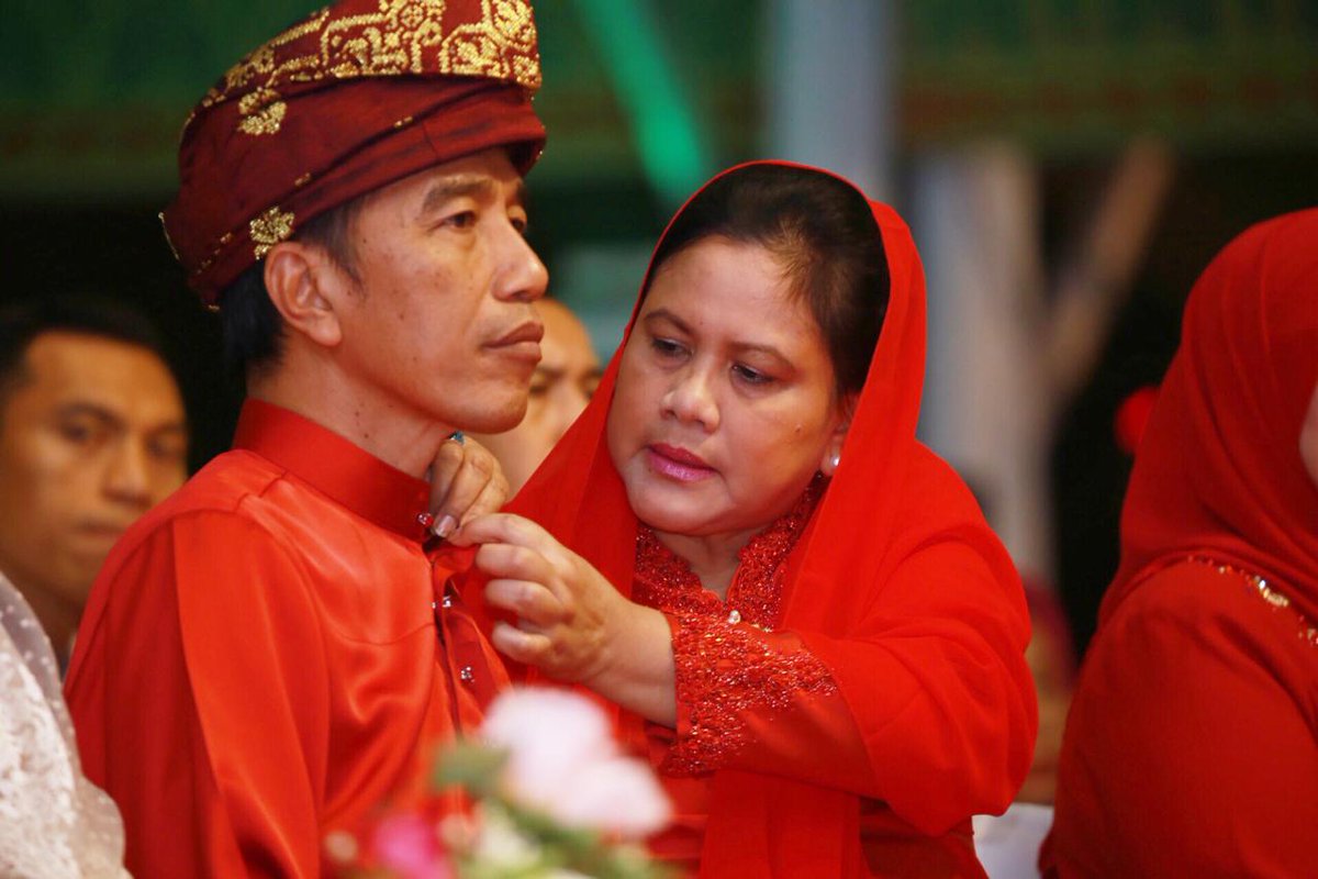 lukmansaifuddin's tweet photo. Penuh perhatian dan kasih sayang.. https://t.co/RdgkxYjgzd
