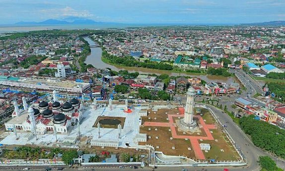 bandaacehinfo's tweet photo. Hasil riset peneliti Pusat Penelitian Geoteknologi Lembaga Ilmu Pengetahuan Indonesia (LIPI) menyebutkan, lapisan tanah endapan aluvial di pusat ibu kota provinsi Aceh itu berpotensi mengalami likuifaksi. #infobna https://t.co/0i5VgVScTY
