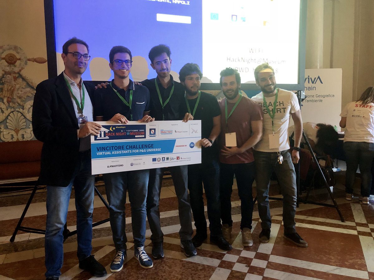 MakerFaireRome's tweet photo. Per la challenge di @Procter_NGamble vince il team #theAvengers! #HackNight18 #MFR18 https://t.co/AZjjo9MK2S