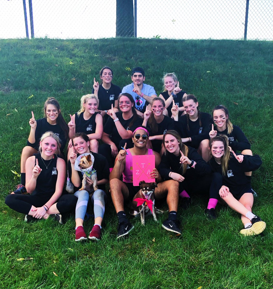 iupuizeta's tweet photo. Another successful year of Tackle 🏈💪 Congratulations to the men of Phi Delt Team 1 and our own ZTA Team 1 for coming out on top yesterday! 
———
#iupuizeta #WeAreZTA #ZTATackleTheCure https://t.co/Q9T2QZCjSD