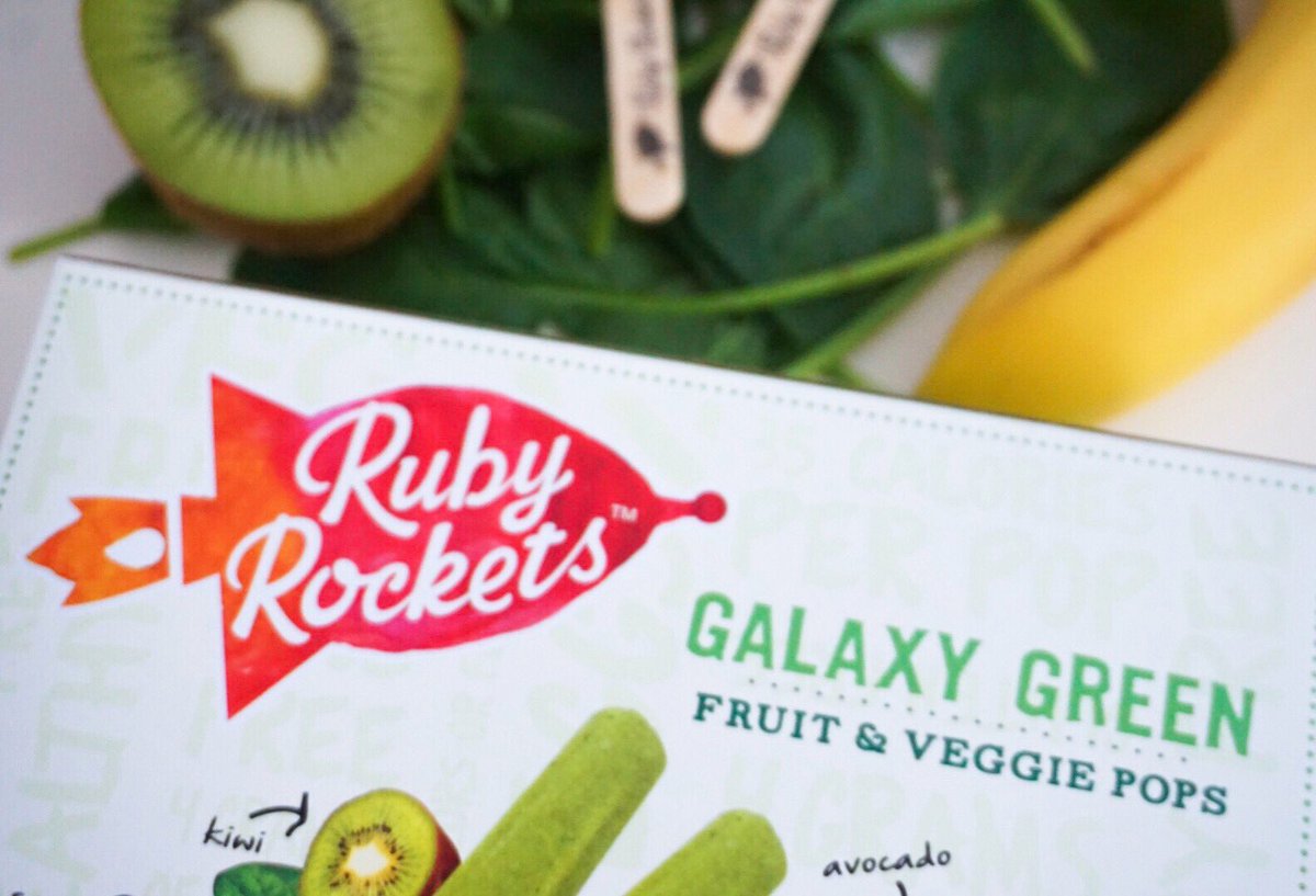 RubysRockets's tweet photo. Keeping things clean &amp; green 🌿 #RubyRockets #eatyourgreens #greenjuice #popsicles https://t.co/ekWAbua2Hp