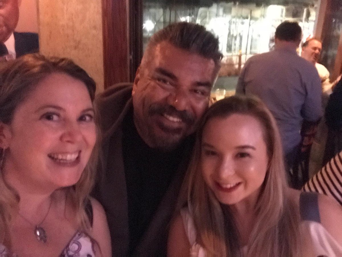 Pump_Bunny's tweet photo. About last night.... when it starts with @DonnieWahlberg and ends with @georgelopez !! 2 awesome dudes, 1 amazing night! #RandomBars #FaceAndNames https://t.co/0uuV3VU0Se