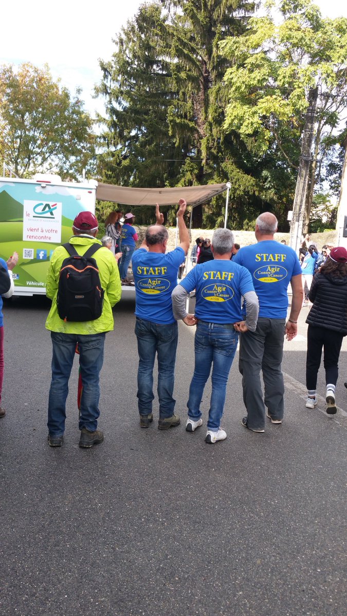 isisderomefort's tweet photo. #trailrose #trailrunning #OctobreRose2018 #chanoscurson @inRhoneAlpes  #CancerDuSein #Cancer Acc26 @VilleDeRomans #associations 🎂👛🌷#Drome https://t.co/JpcyBTNQKT