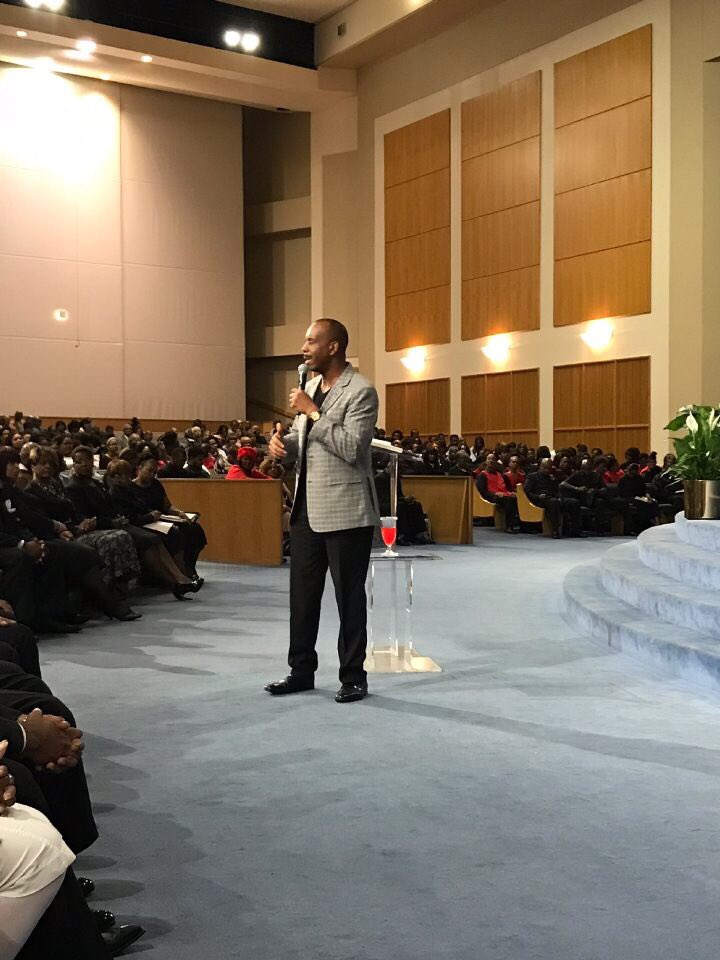 greater_grace's tweet photo. We are the sheep of his pasture. @bishopche3 #LordKeepMe #GGTLive https://t.co/6KpmEENs52