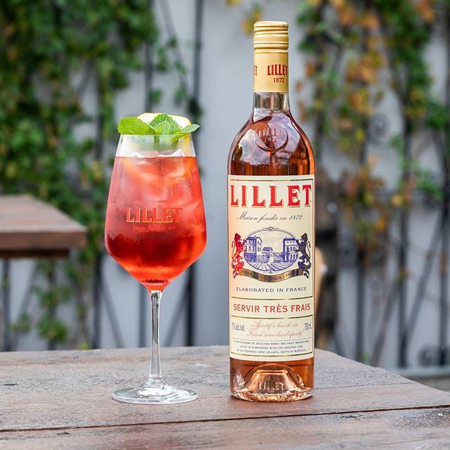 Cocktailsinthec's tweet photo. New signature serve from @dockleaf and @scousebirdblogs' favourite! Exclusively at #CITCLPL this Friday https://t.co/TFxP76qdei https://t.co/YyvILculls