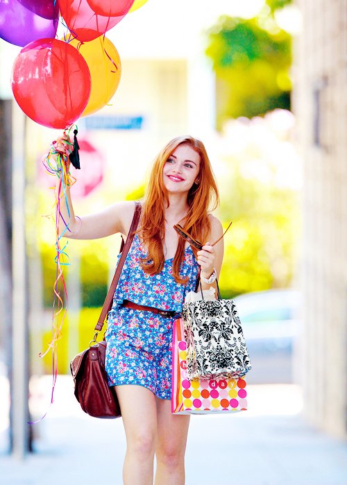 Happy birthday holland roden!! <33 my queen. 