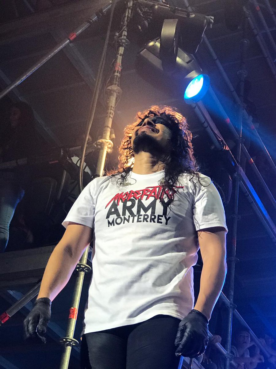 JeSsY_dElAcUeVa's tweet photo. @elohim_corona portando la playera del @armymonterrey ... Te queremos!!! 👊🏼🤘🏼😘 =M=
@moderatto @moderattoarmy @AuditorioPM https://t.co/HVUmkg2z2I