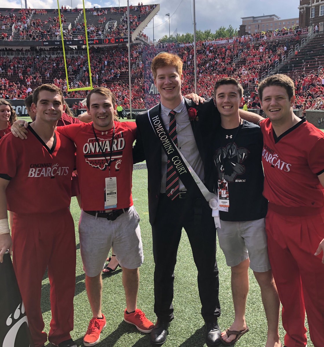 Beta_UC's tweet photo. Beta Nu had a fantastic Homecoming this year! Brother Mac Blome (@KaiserBlome) won Homecoming Prince! He’s pictured here with some brothers, including 2017 Homecoming Prince Chad Archdeacon. (@MurseChad) #BackToBack #UCHomecoming #StandFirstAndLast https://t.co/WV3Ggzv1du