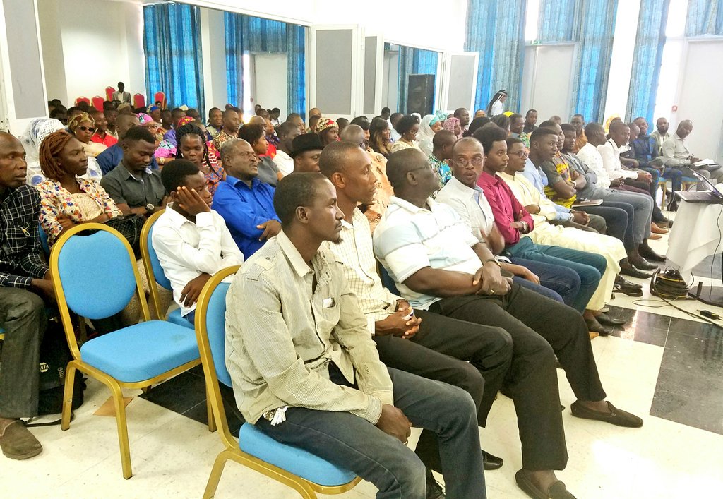 BuildersTeamF's tweet photo. Présentation du projet d'entreprise auprès de la compagnie Forever, @ForeverGlobalHQ, par le Manager Issifou abdourafiou de la #BuildersTeam
#HealthIsWealth
#FBO
#FLP
@BGreatForever
@ForeverFranceHQ https://t.co/46d5rx9RcW