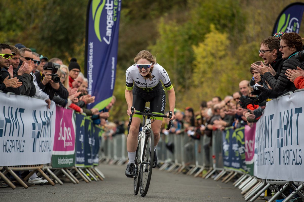 Tony Wood tweet media