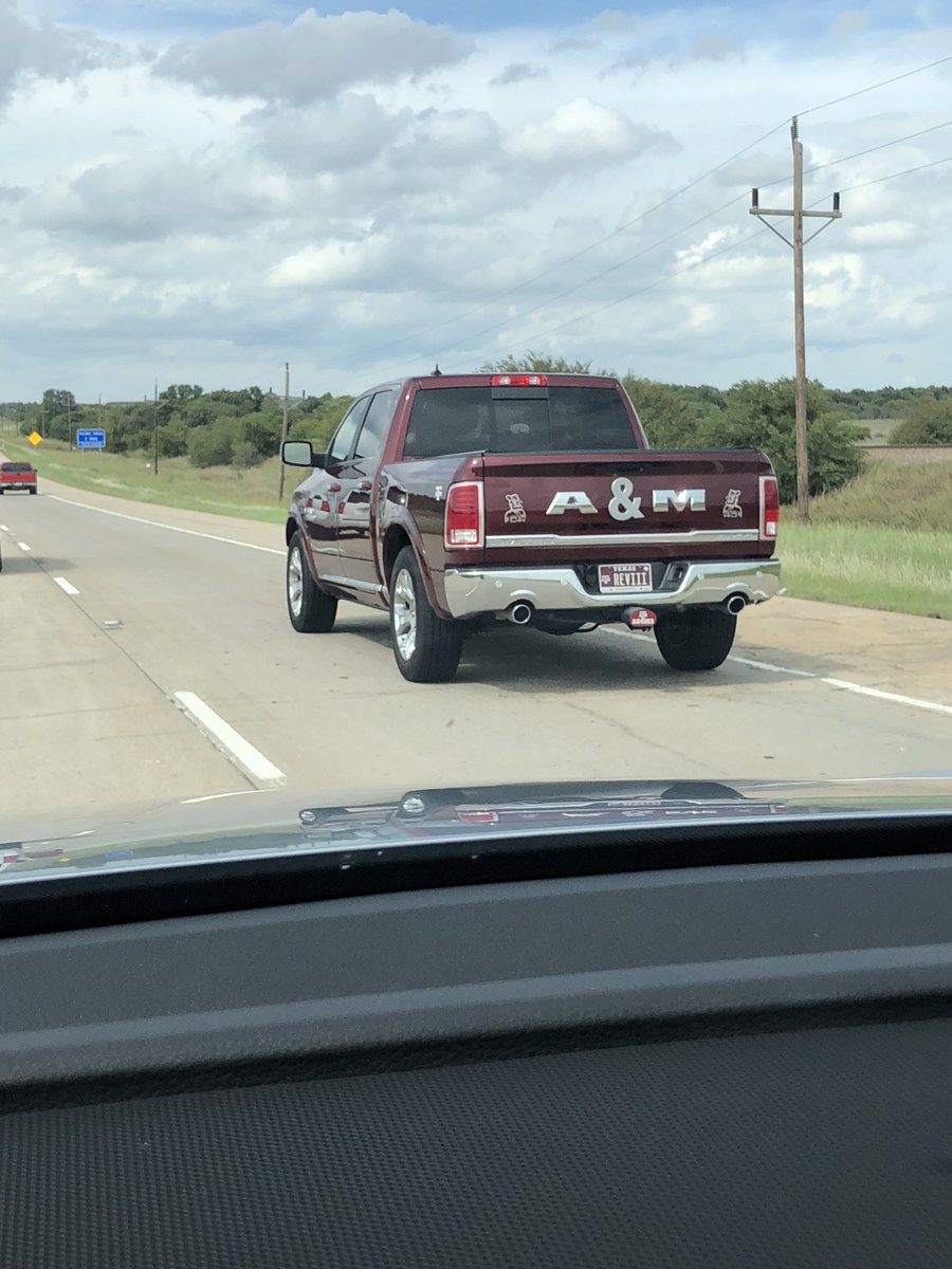 xNICKYPx's tweet image. Aye yo @whipslanger seen this on the way back to #FallsTown today