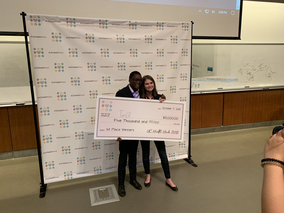 Uchealthhack's tweet photo. #UCHealthHack #GrandChampions #TimER from @UCSanDiego #TritonPride https://t.co/Xp3arqLlqR