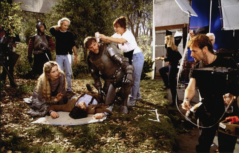 CafeFantasia's tweet photo. "We had a shot where poor Martin takes an arrow and falls in the forest. Technicolor thought that it was shot outdoors. There was sort of a great joy that we'd actually fooled the Technicolor lab." 😂
#JerryRees about #CinéMagique on @TiaraTalkShow.
https://t.co/Ix1ImNERng https://t.co/HAVeSFjB9B