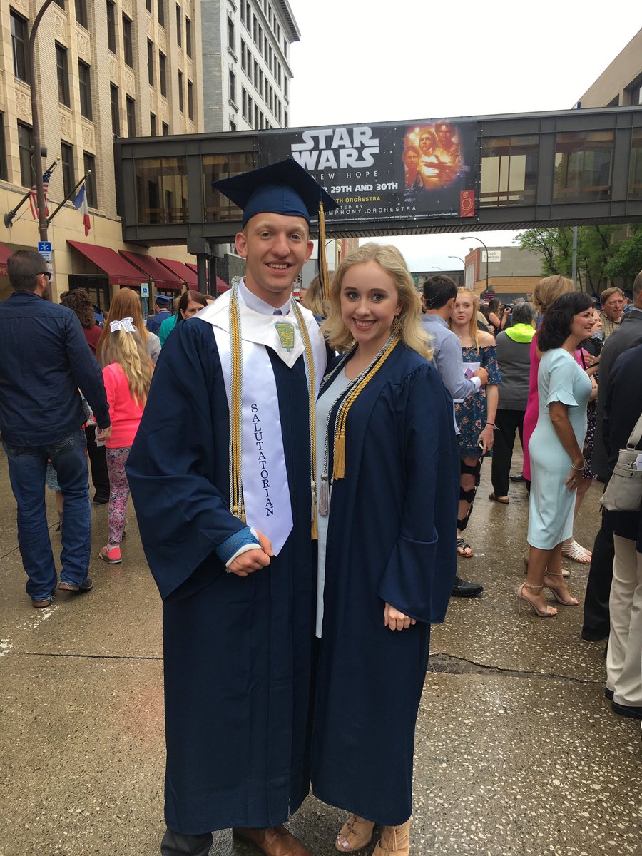 BsacBryce's tweet photo. Happy birthday to a lifelong friend @EOberle miss you https://t.co/QwcSHLLKvo