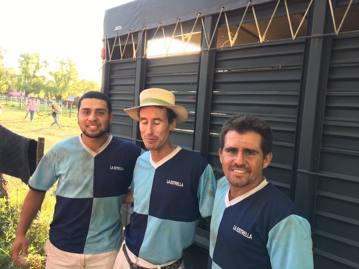 marcoscoropato's tweet photo. #equipazo se festeja en casa, todos invitados https://t.co/2x4oiGuhNV