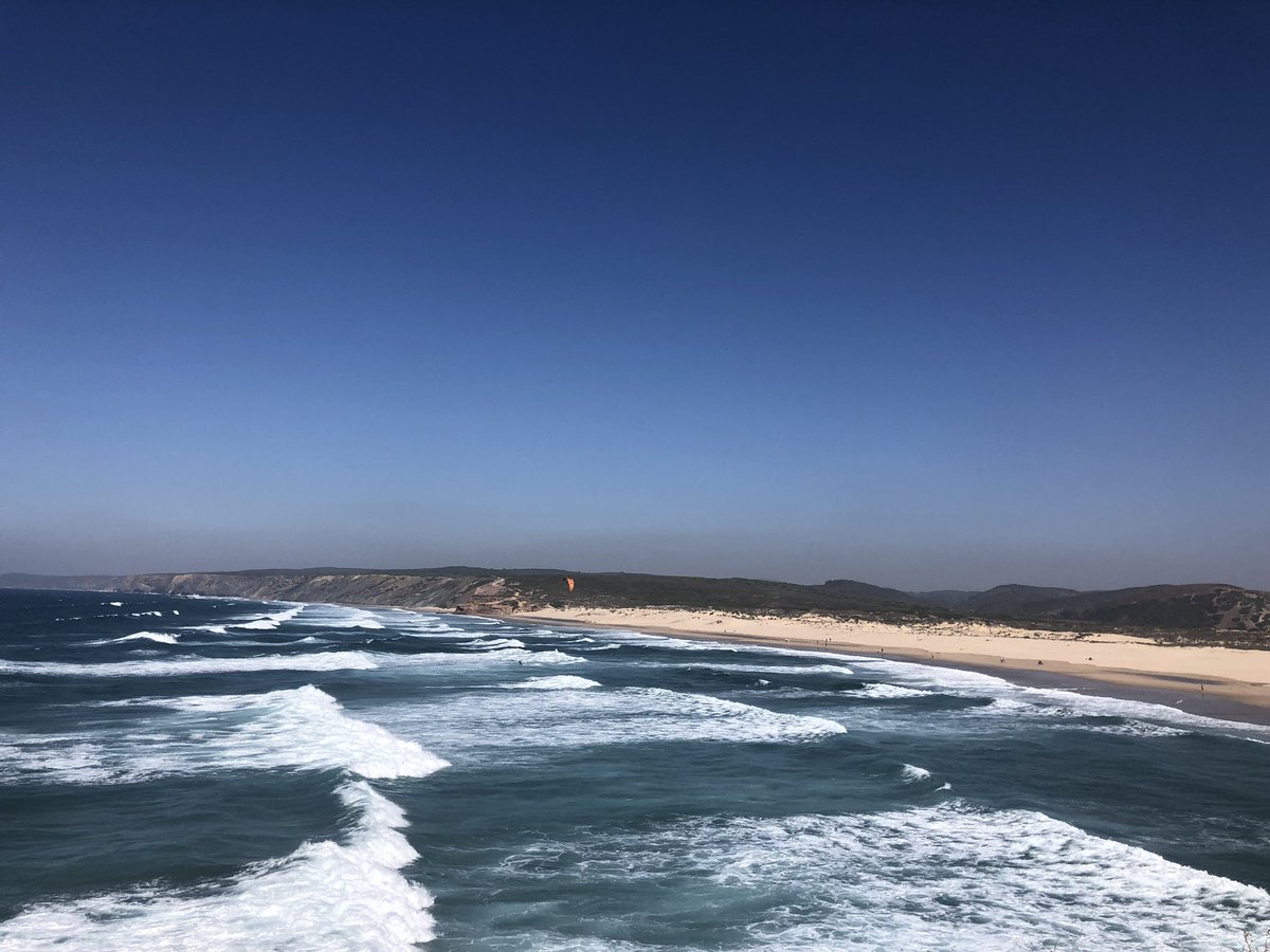 DrMichelleBloor's tweet image. Day 3 of the #CERES fieldwork meeting resulted in a course name followed by swimming and a wonderful goodbye dinner. #fieldworkisfun @UOP_sees_swan @UOP_SEES @UopEnvsci