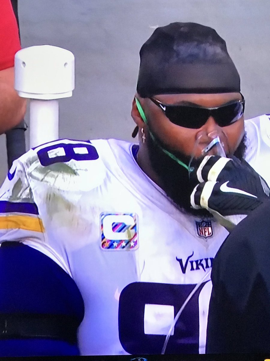 rone's tweet photo. When you’re out of shape but also cool https://t.co/KzlPQq7wAZ