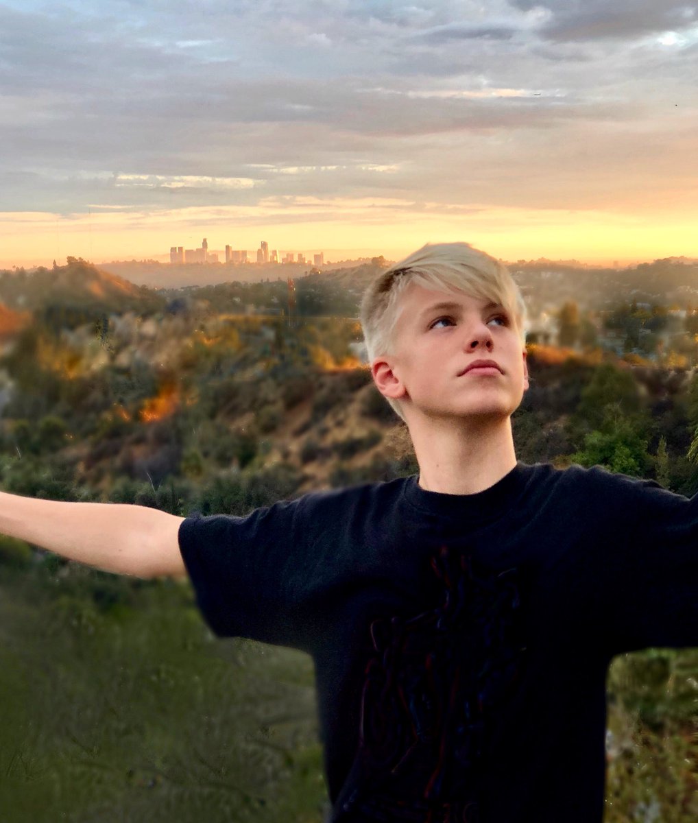 Carson Lueders Wallpaper