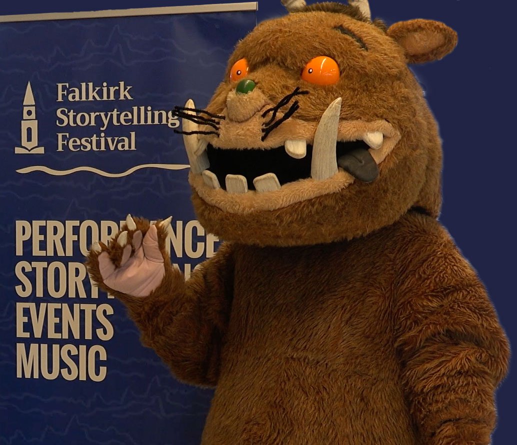 FalkStoryFest's tweet photo. It's a wrap ~ thank you everyone who made #FalkStoryFest #FSTF18 happen. An extra special thanks if you performed, attended an event, dressed up, hosted a show, helped out, reserved or bought tickets, or simply came along and had a good time we couldn't have done it without you. https://t.co/UDgJh23G1L
