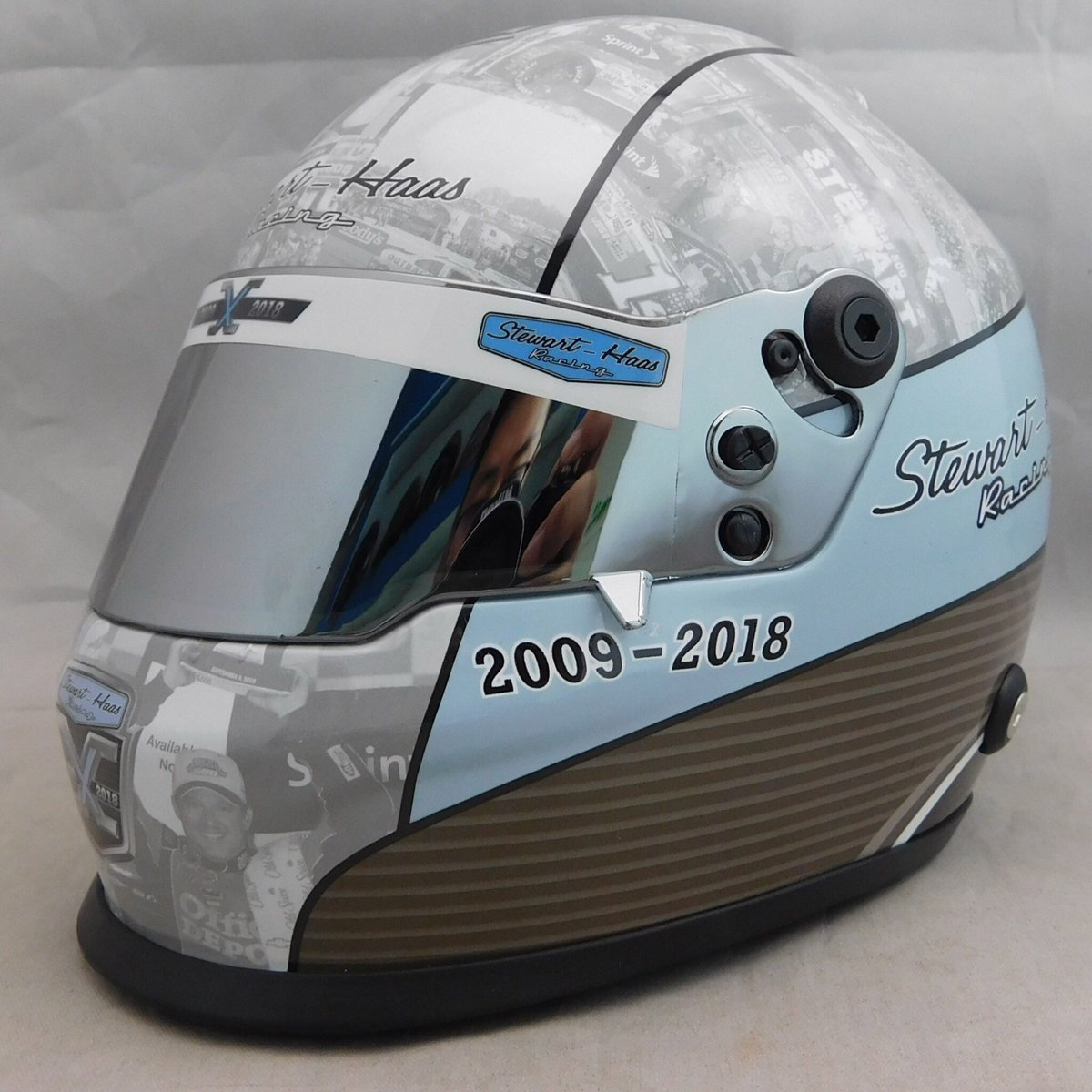 Jhammondstore's tweet photo. We now have IN STOCK the Stewart Haas 10th Anniversary Full Size helmets for $149.00. Call to order (864-346-5495). Pictures doesn’t do the helmet justice.  Only 100 produced. @HollywoodJeff @Jhammondstore @KevinHarvick https://t.co/cshZbLqP7j