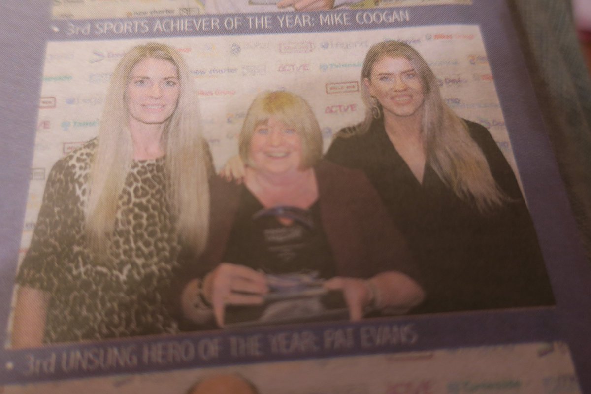 donal9554's tweet photo. Another photograph from The @newsintameside Reporter showing a very proud mother with two of her very proud daughters and her Unsung Hero Award at the Pride of Tameside Sports Awards. Well done, Pat. @tamesidessp @stmarysdenton #POTSA https://t.co/EBNr5erEMo