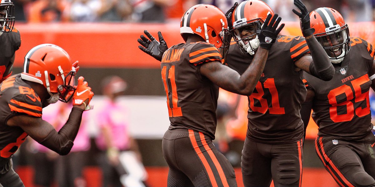 #Browns hang on to beat Ravens in overtime

Recap » brow.nz/mMSoIA