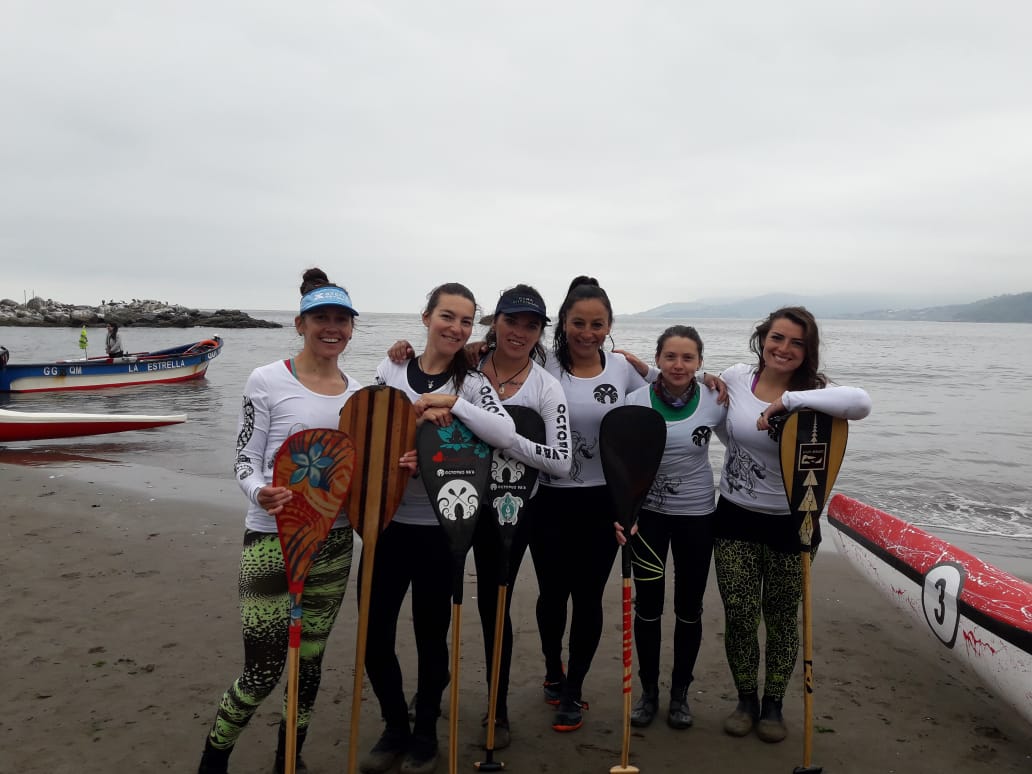 OctopusVa's tweet photo. @aluksicc Tío @aluksicc acabamos de clasificar al sudamericano de canotaje polinesica para Cabo Frío en noviembre, peguese una ayudita pal equipo 🙏 nos falta para la inscripción y la estadía en 🇧🇷...
Para ir a representar a Chile 😀🏅
Embarquese en ésta aventura 💪😎 https://t.co/UKpYf67Rbn